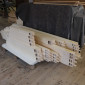 Stapel mit Holzpfeifen